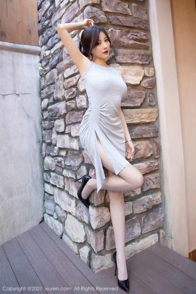 秀人网 – 2021.01.19 VOL.3022 杨晨晨sugar[52+1P523M]