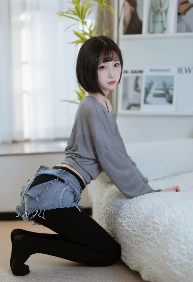 许岚LAN – NO.27 半透毛衣 [40P-568M]