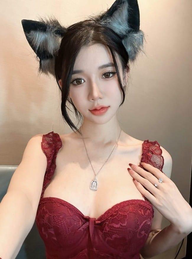 [微密圈]黎允熙 –红色情趣[14P-68M]